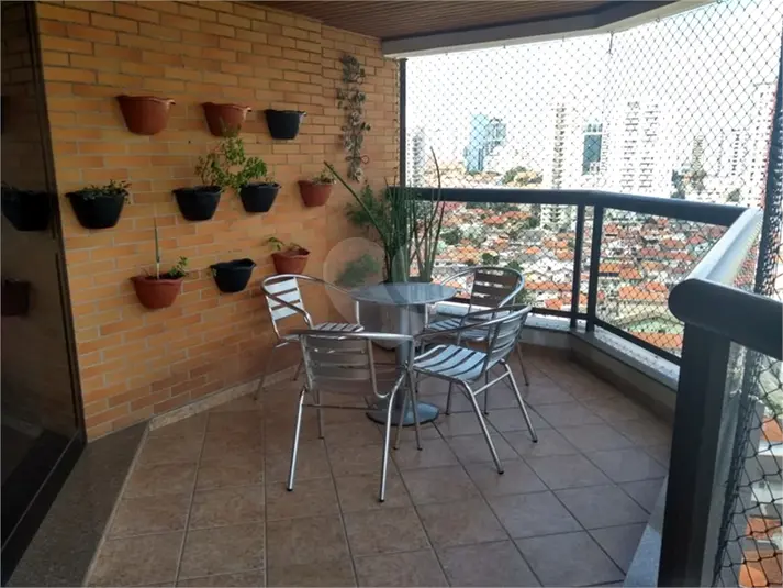 Apartamento com 4 quartos à venda em Santana – SP