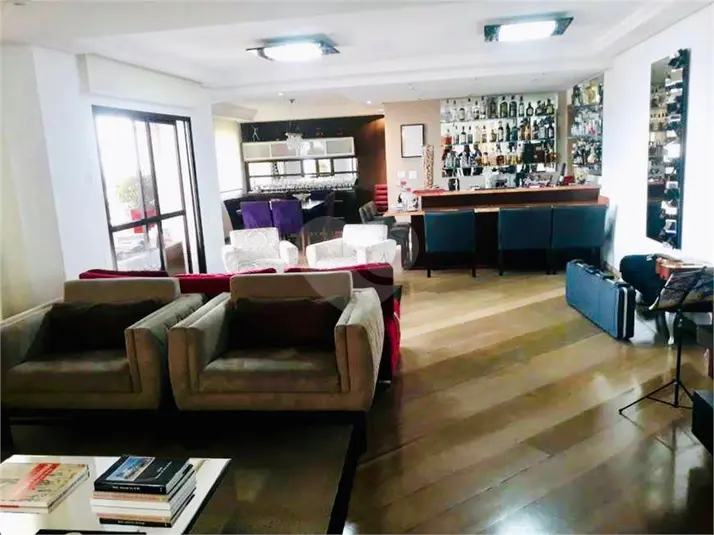 Apartamento com 5 quartos à venda em Saúde – SP
