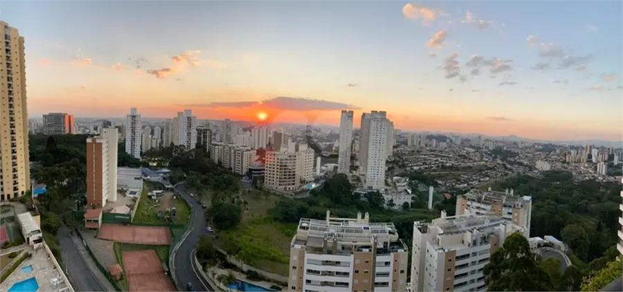 Apartamento com 4 quartos à venda em Morumbi – SP