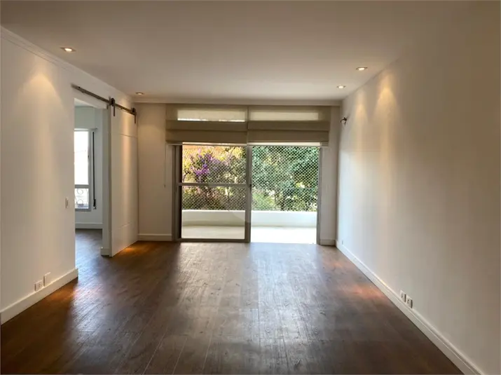 Apartamento com 3 quartos à venda em Vila Nova Conceição – SP
