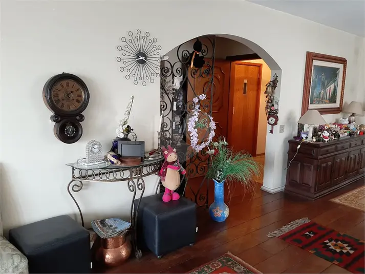 Apartamento com 3 quartos à venda ou para alugar em Moema – SP