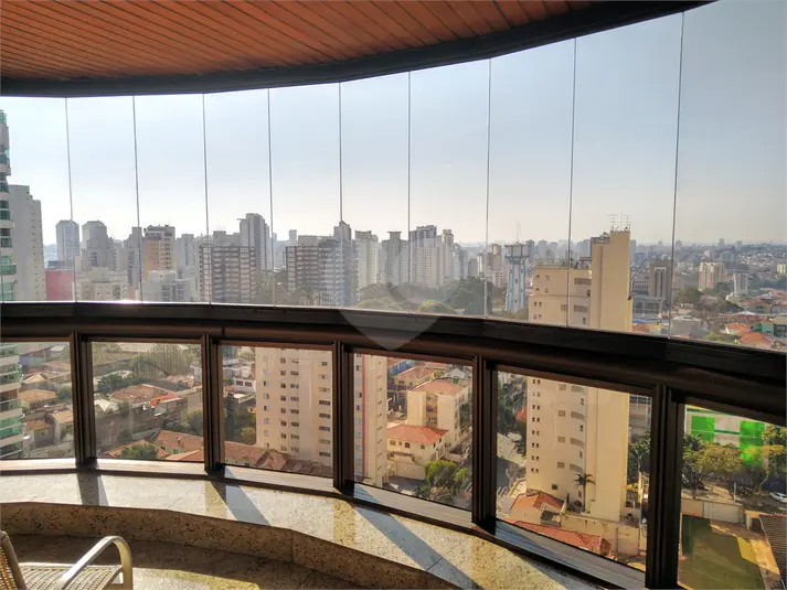 Apartamento com 4 quartos à venda ou para alugar em Santana – SP