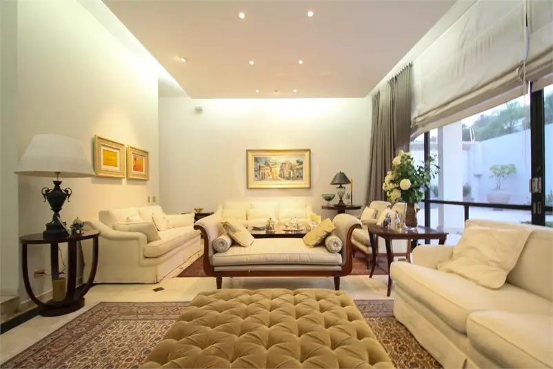Casa com 4 quartos à venda em Jardim Guedala – SP