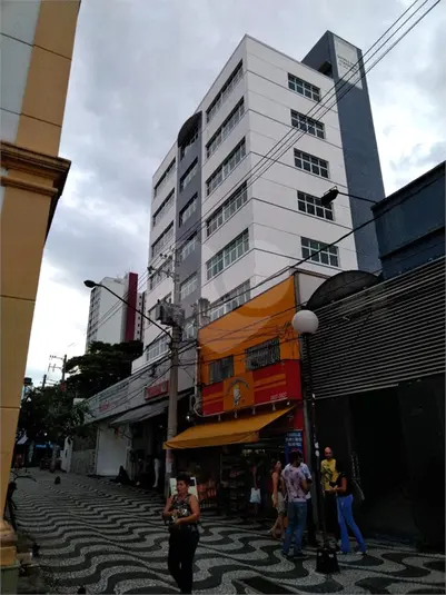 Prédio inteiro à venda ou para alugar em Centro – SP