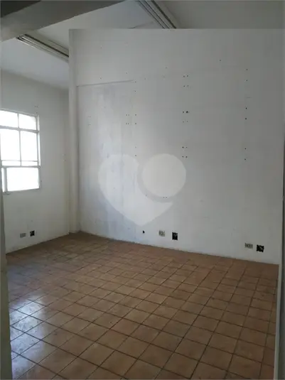 Salas com 1 quarto para alugar em Santa Cecília – SP