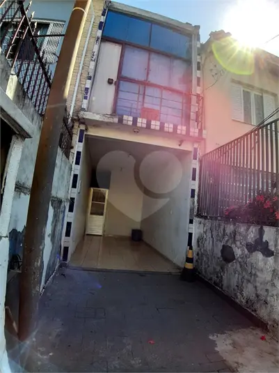 Casa à venda em Santana – SP