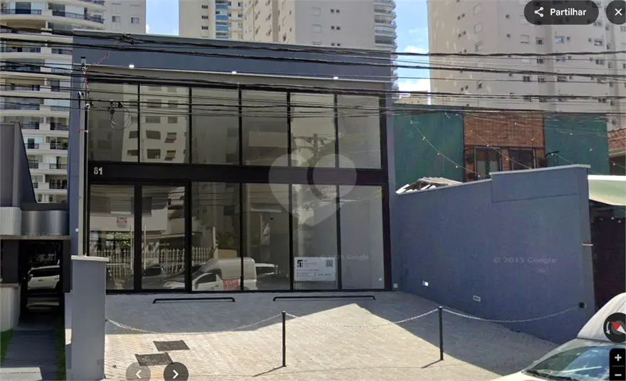 Casa com 1 quarto à venda ou para alugar em Moema – SP