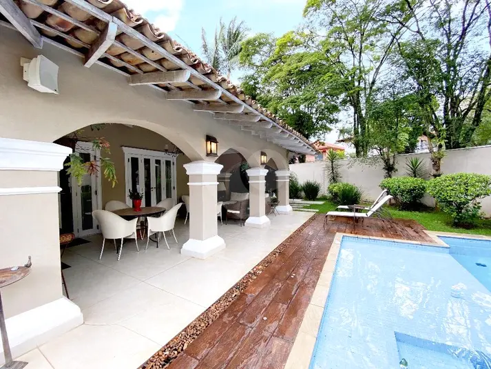 Casa com 3 quartos à venda em Pacaembú – SP