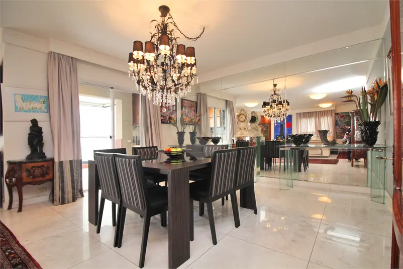 Apartamento com 4 quartos à venda em Moema – SP