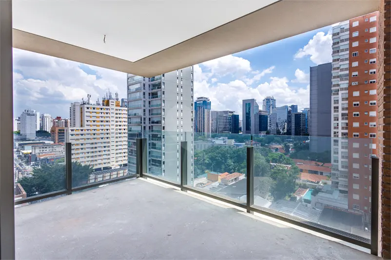 Apartamento com 4 quartos à venda em Itaim Bibi – SP