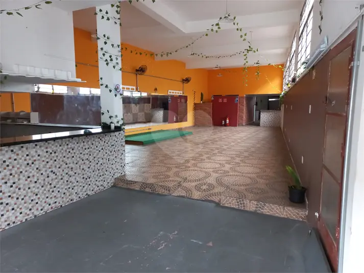 Salão Comercial para alugar em Santana – SP