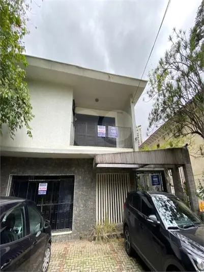Sobrado com 4 quartos à venda ou para alugar em Pacaembú – SP