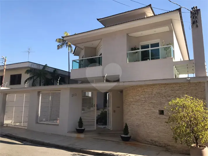 Casa com 5 quartos à venda em Santana – SP
