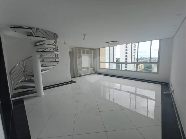 Cobertura com 3 quartos para alugar em Santana – SP