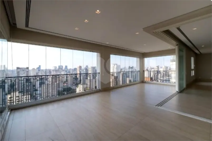 Apartamento com 3 quartos à venda em Vila Olímpia – SP