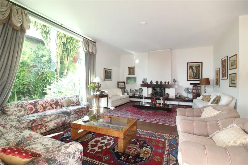 Casa com 4 quartos à venda em Morumbi – SP