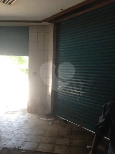 Loja à venda ou para alugar em Barra Funda – SP