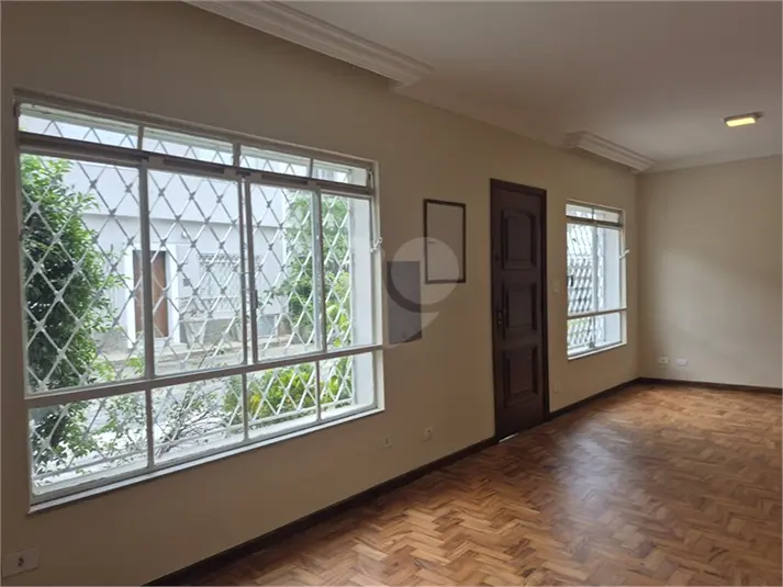 Casa de vila com 4 quartos para alugar em Brooklin – SP