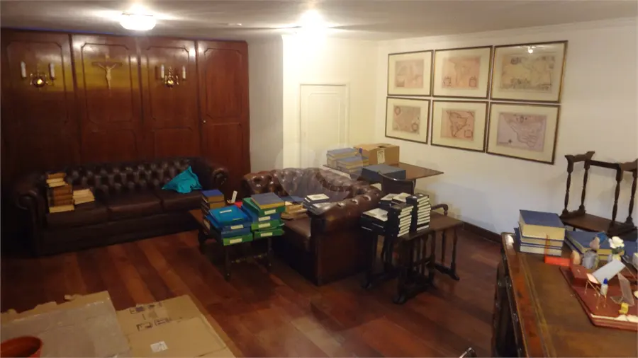 Prédio inteiro à venda em Santa Cecília – SP