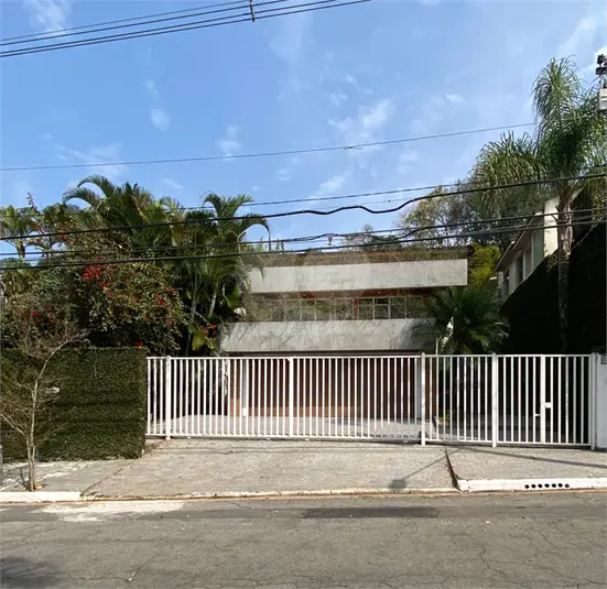 Casa com 3 quartos à venda em Morumbi – SP