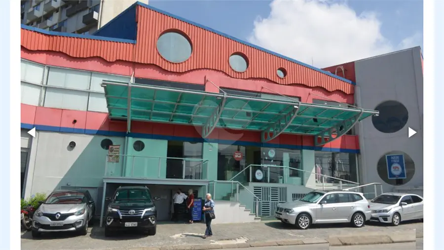 Salas à venda em Real Parque – SP