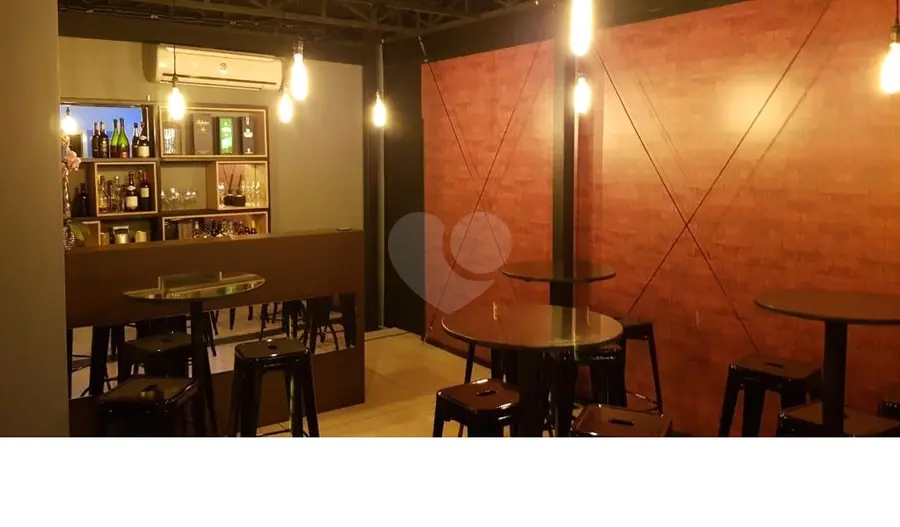 Salão Comercial à venda em Belém – SP