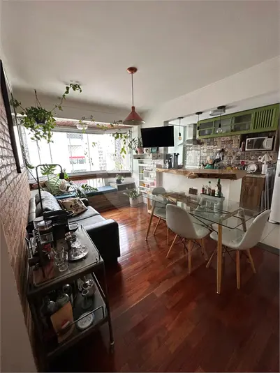 Apartamento com 2 quartos para alugar em Pinheiros – SP