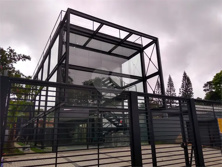 Salão Comercial à venda ou para alugar em Alto de Pinheiros – SP
