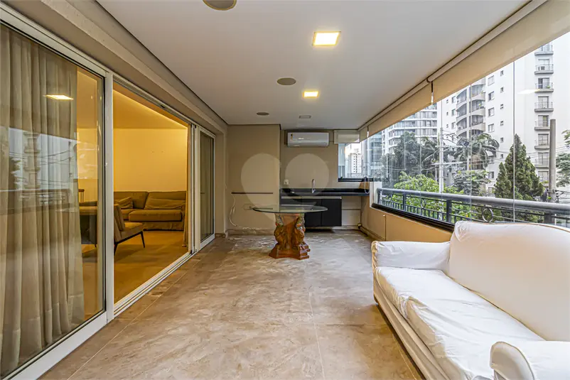 Apartamento com 3 quartos à venda em Vila Nova Conceição – SP
