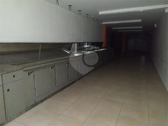 Salão Comercial à venda ou para alugar em Centro – SP