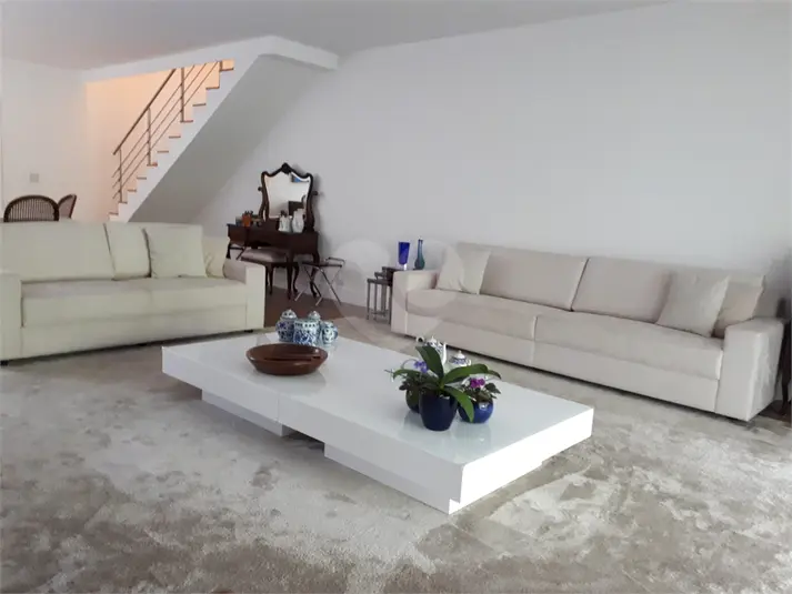 Casa de vila com 4 quartos à venda em Jardim Luzitânia – SP