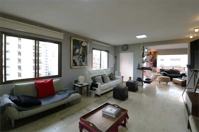 Apartamento com 4 quartos à venda em Vila Nova Conceição – SP