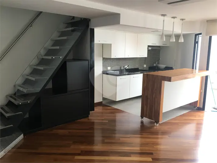 Apartamento com 1 quarto à venda ou para alugar em Moema – SP