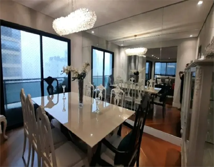 Apartamento com 4 quartos à venda em Santana – SP