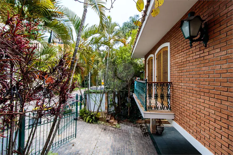 Casa com 3 quartos à venda em Pacaembú – SP