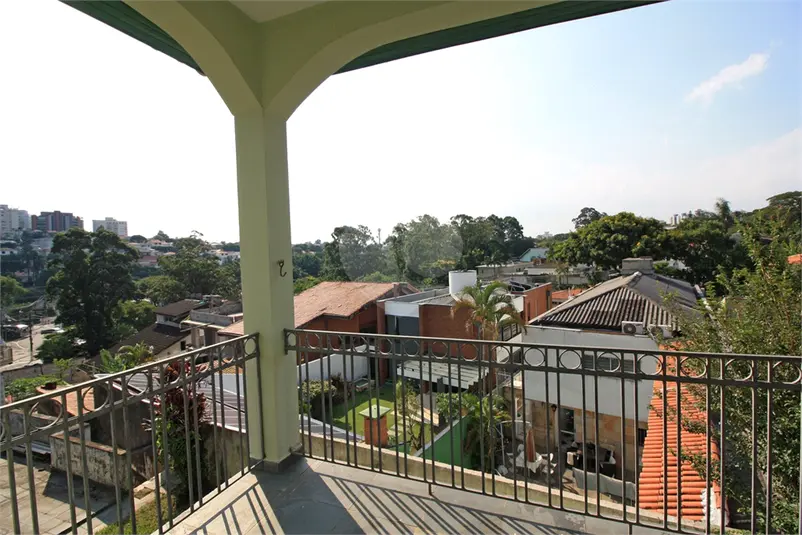Sobrado com 4 quartos à venda em Morumbi – SP