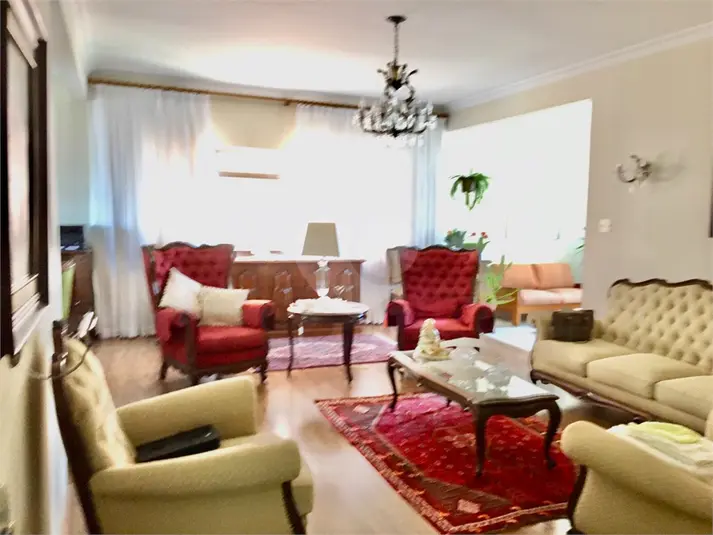 Apartamento com 3 quartos à venda em Bela Vista – SP
