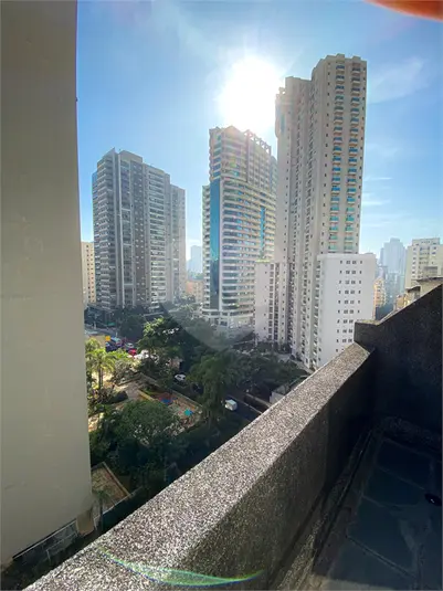 Salas à venda ou para alugar em Bela Vista – SP
