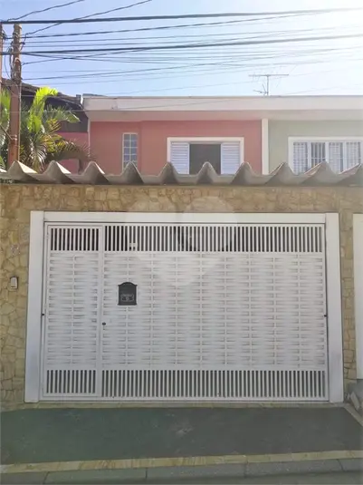 Sobrado com 3 quartos à venda em Tremembé – SP