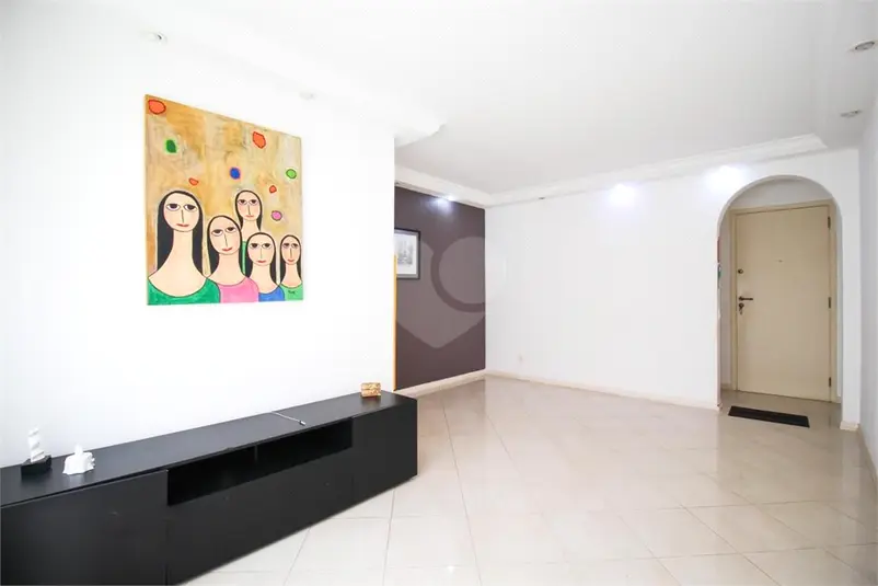 Apartamento com 3 quartos à venda em Moema – SP