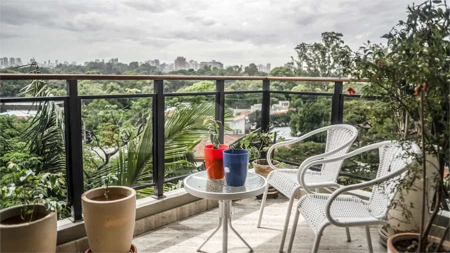 Apartamento com 3 quartos à venda ou para alugar em Vila Nova Conceição – SP