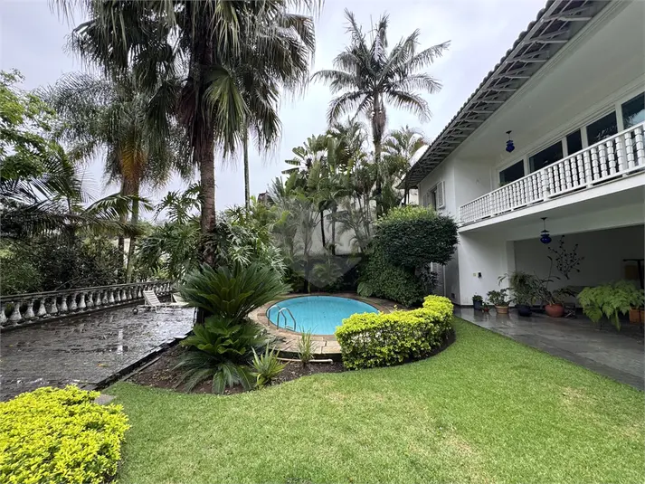 Casa com 4 quartos à venda em Morumbi – SP