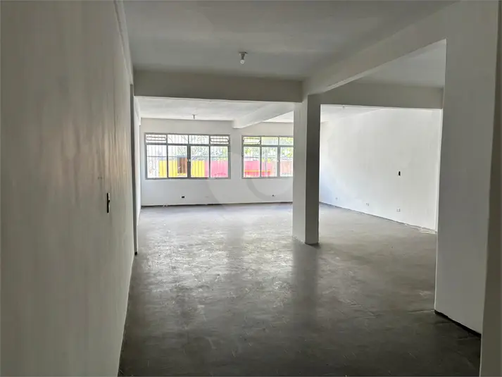 Salas à venda ou para alugar em Bela Vista – SP