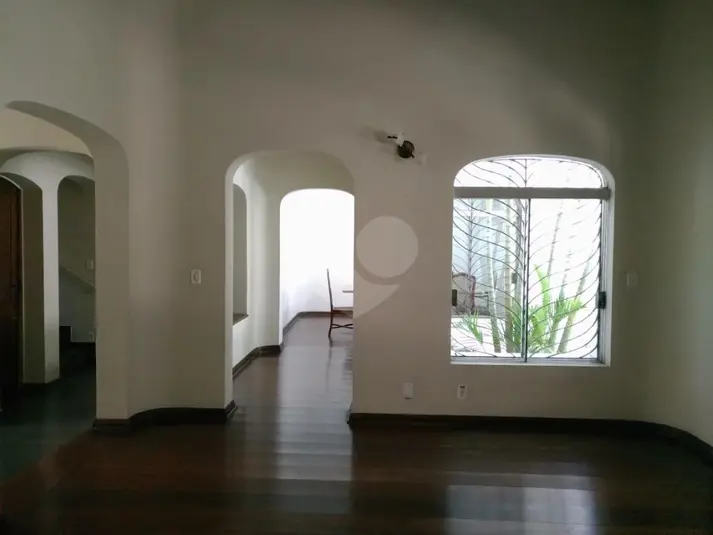 Casa com 4 quartos à venda ou para alugar em Cidade Jardim – SP