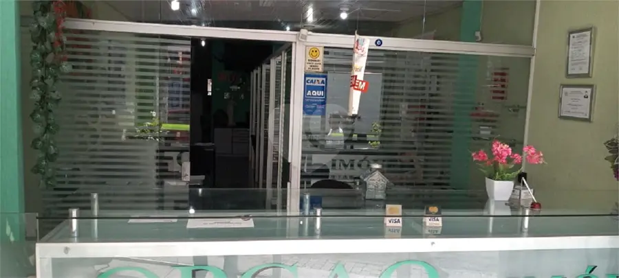 Prédio inteiro à venda em Jardim Aida – SP