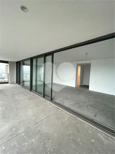 Apartamento com 4 quartos à venda em Vila Madalena – SP