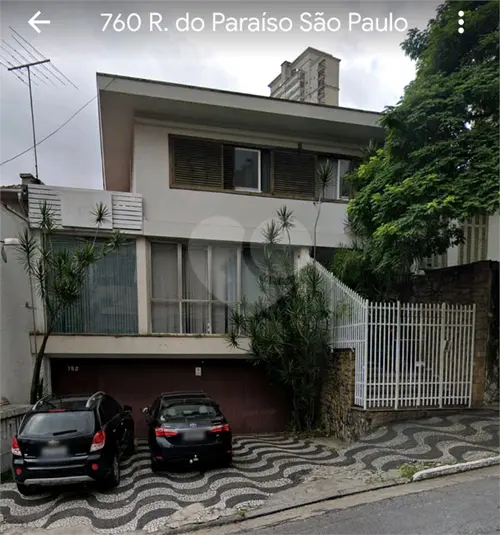 Sobrado à venda em Paraíso – SP