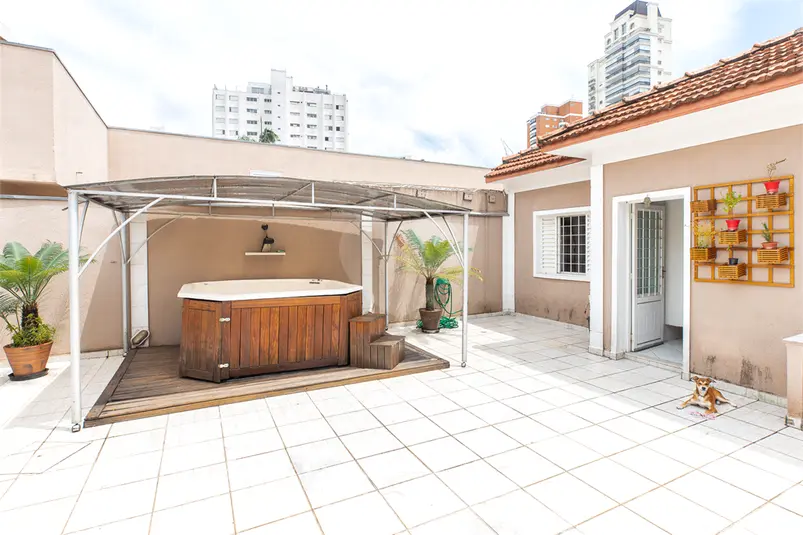 Casa com 2 quartos à venda ou para alugar em Campo Belo – SP