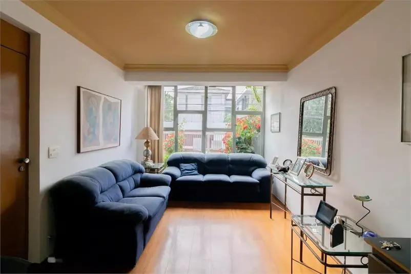 Casa com 3 quartos à venda em Moema – SP