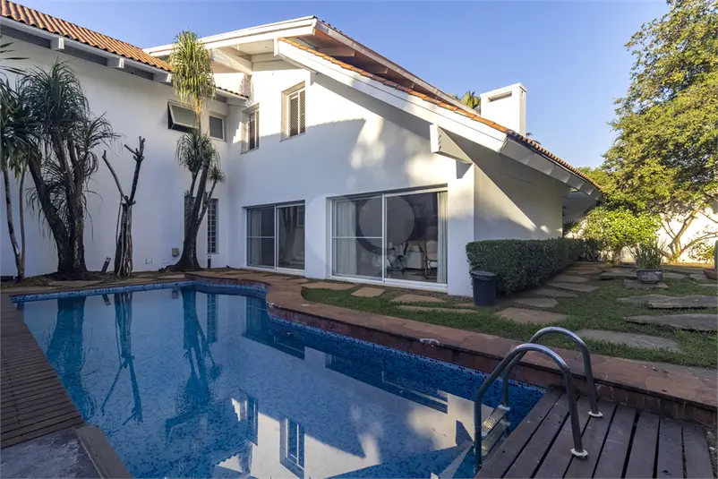 Casa com 4 quartos à venda ou para alugar em Brooklin Novo – SP